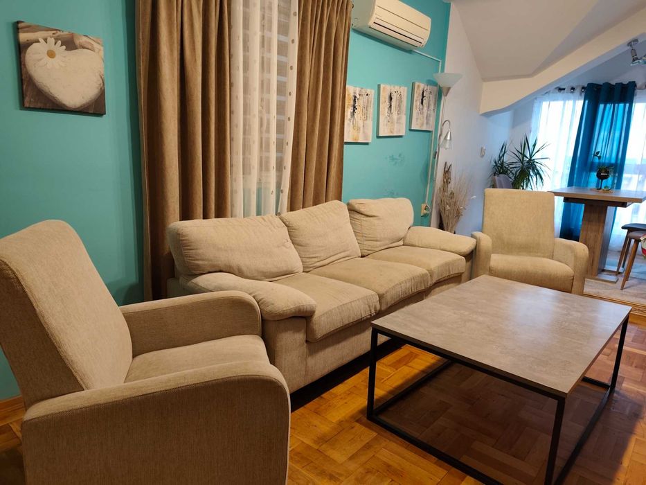 Три местен диван от Jusk+ 2 фотьойла