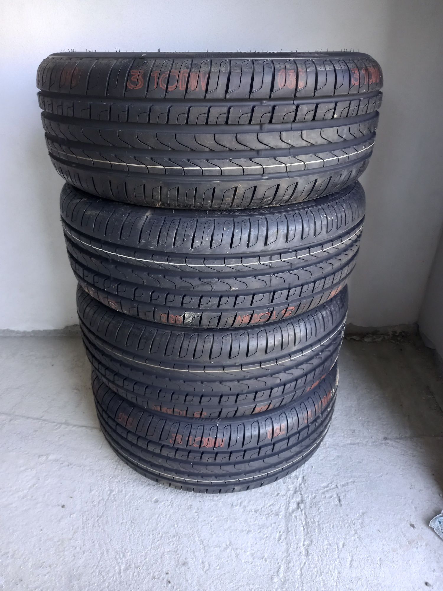 Cauciuc pirelli 205/45/17