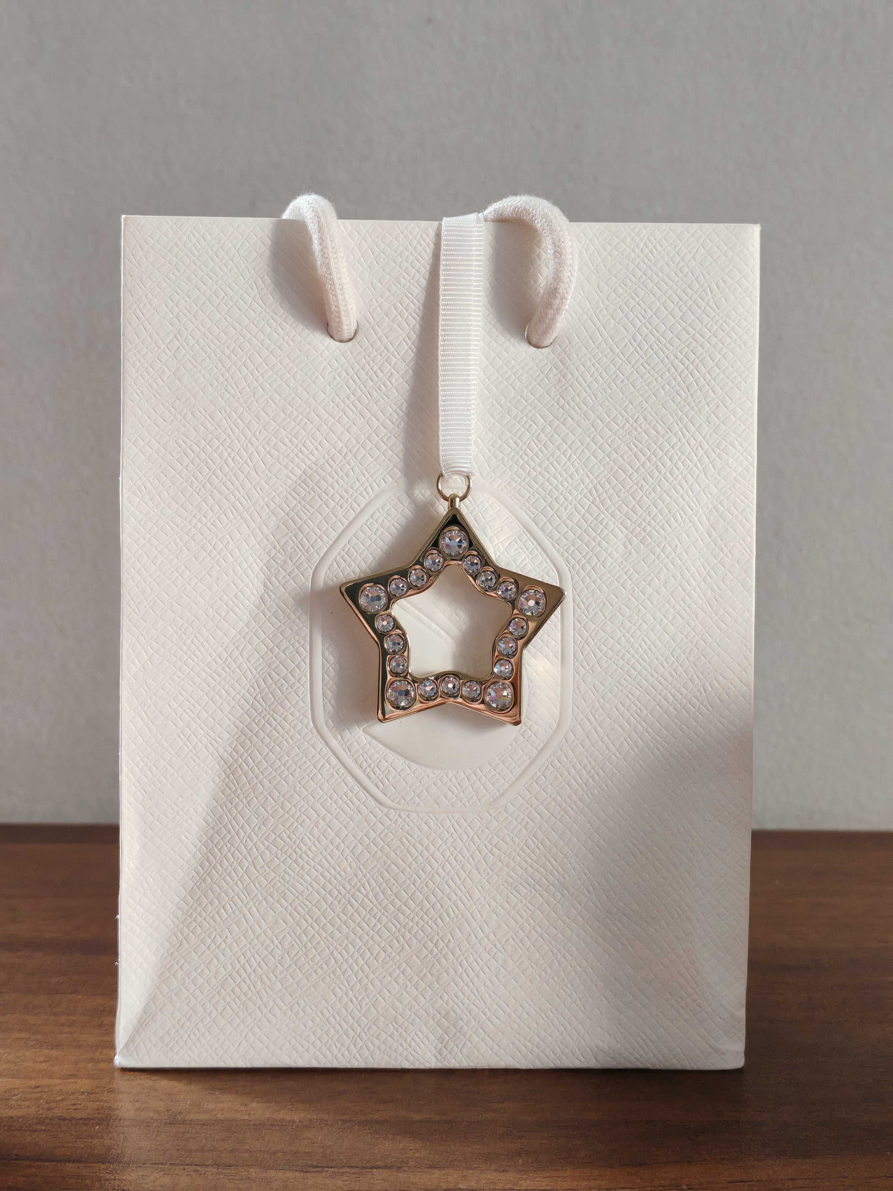 SWAROVSKI дамско украшение за колие