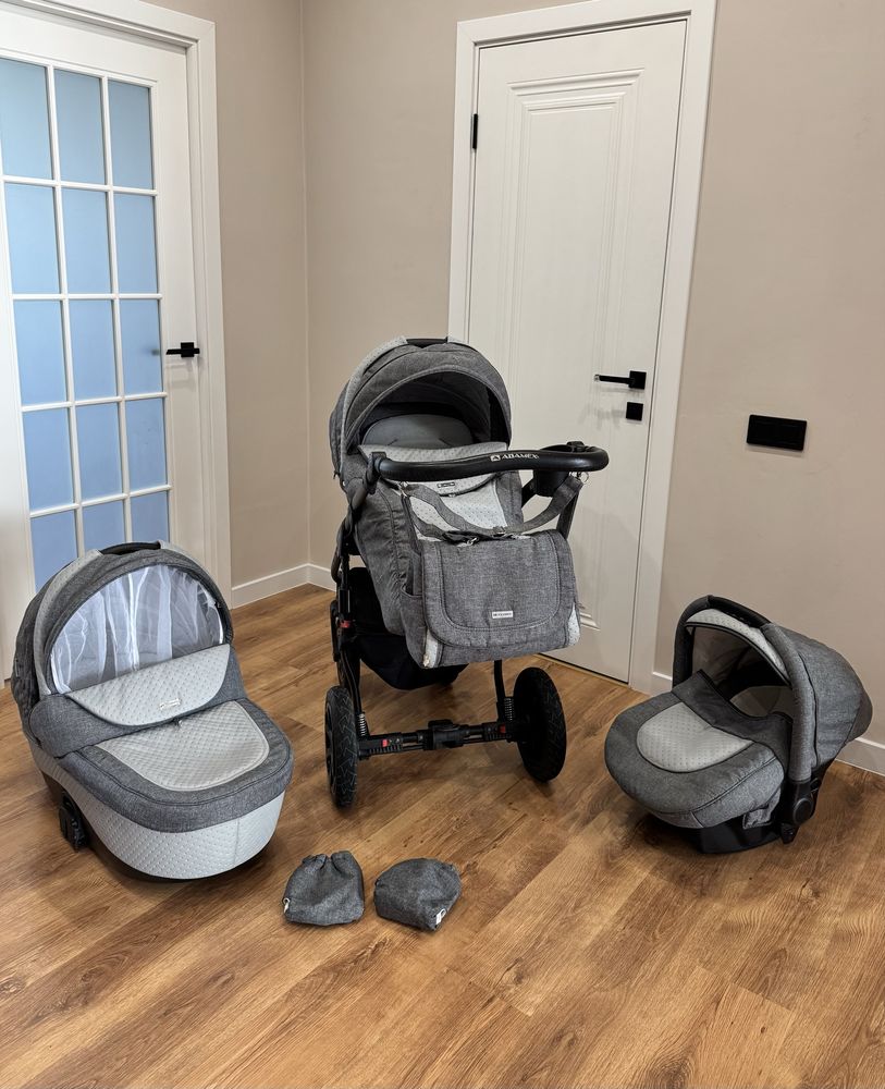 Продам европейскую коляску 3в1 Adamex Braletta