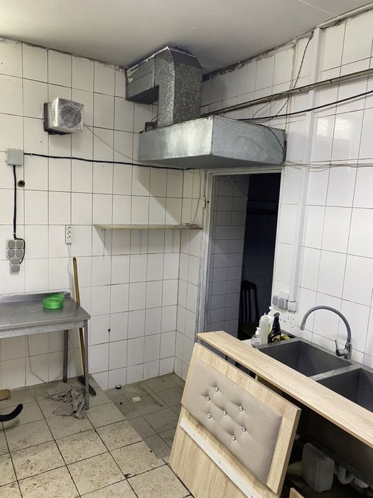Сдам помещение , можно под кухню , 100 кв метров