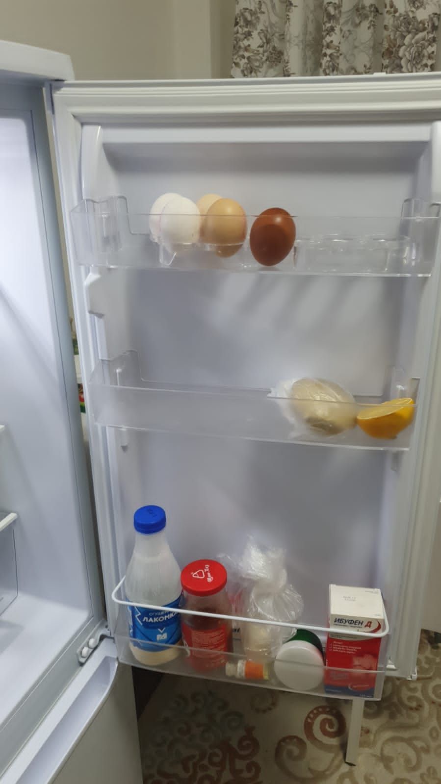 Холодилник исползовали только 2 месяца