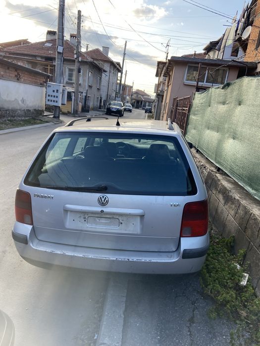 Продава се VW passat 4 1.9tdi на части или цяла