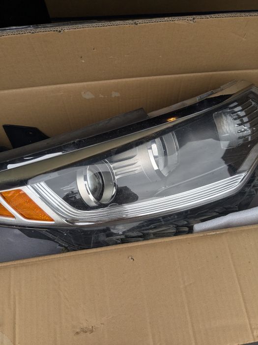 Фара автомобиля Киа оптима