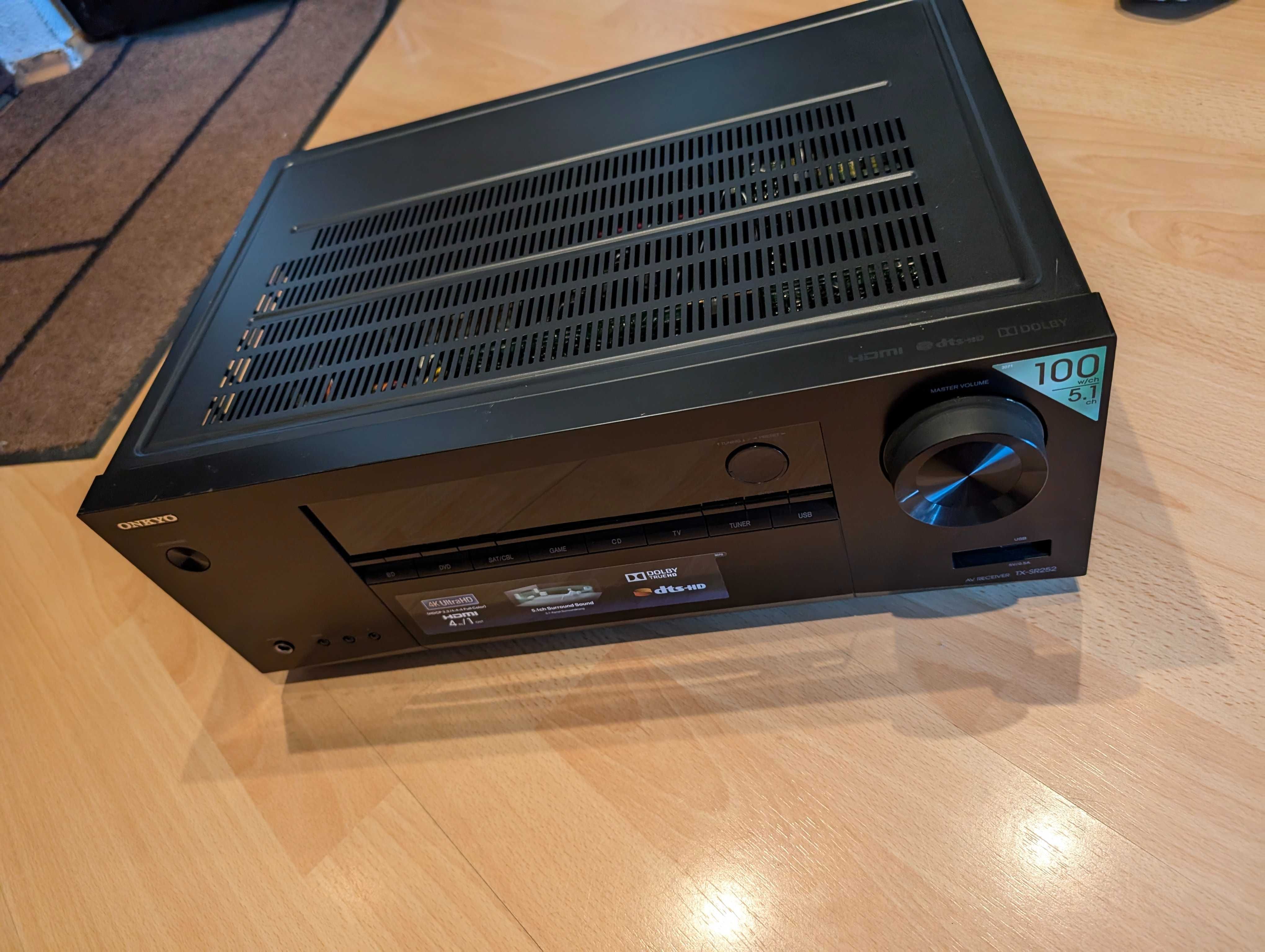 Amplificator receiver AV ONKYO TX-SR252