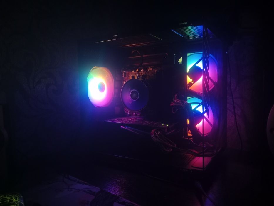 Продам компьютер