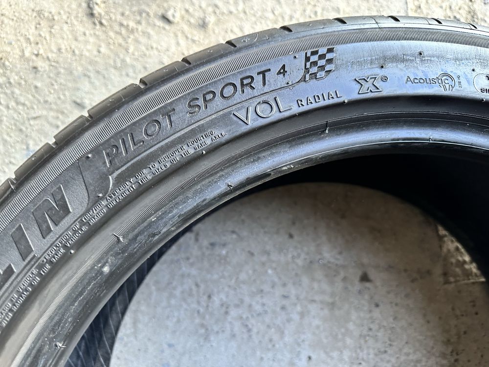 255/40 R19 Michelin Pilot Sport 4 Acoustic