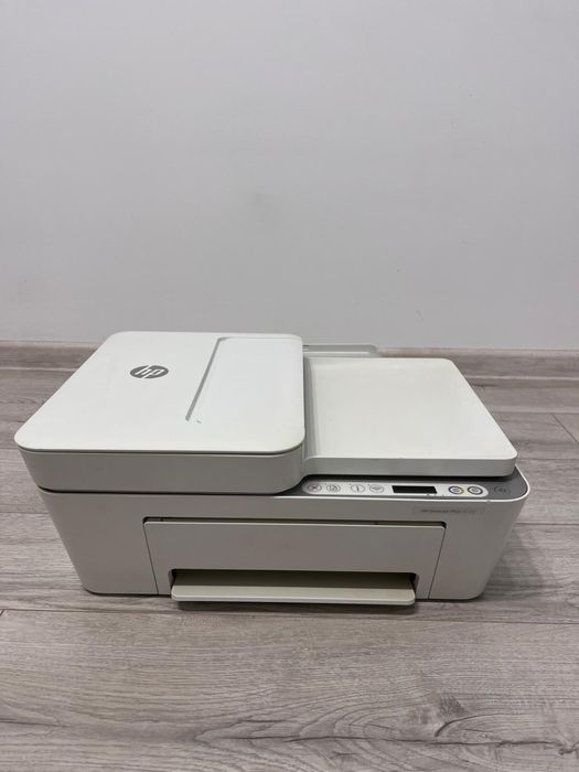 Imprimantă multifuncțională HP DeskJet Plus 4100
