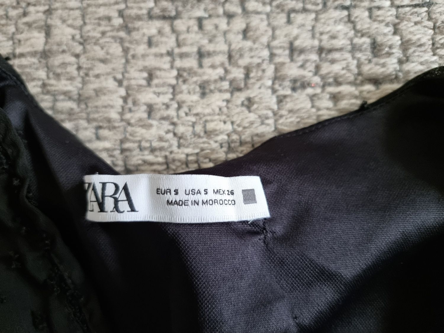 Rochii măsura S (Zara, About you) vascoza