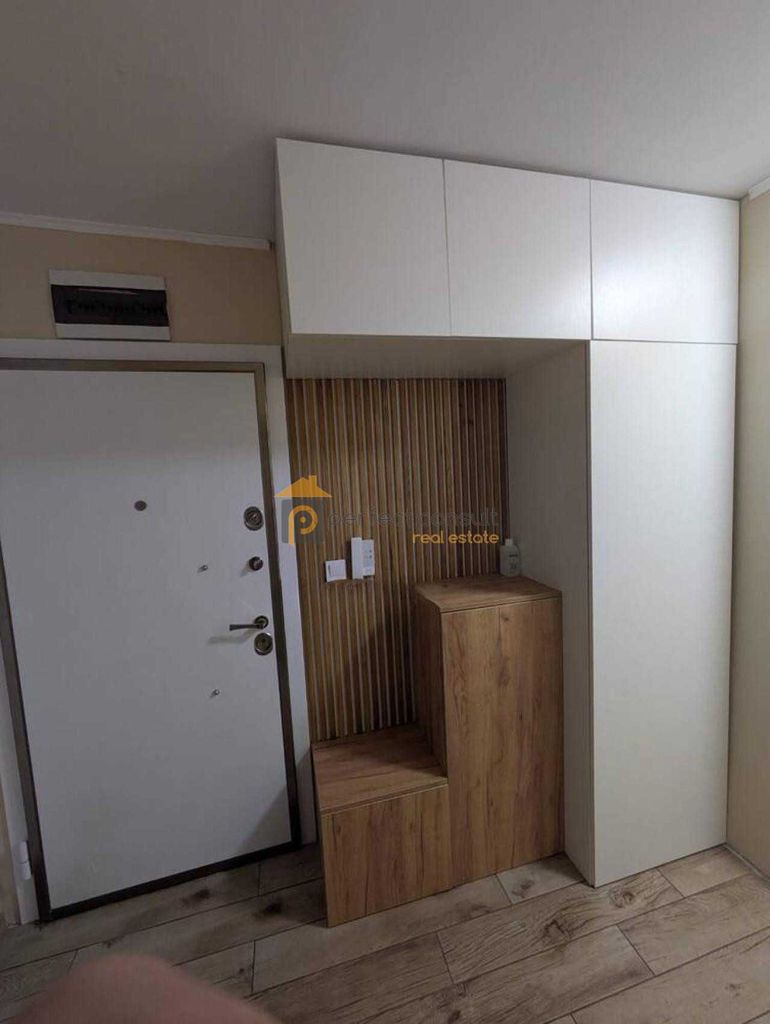 Продава се Тристаен апартамент в Пловдив, Христо Смирненски - 118 кв.м за 1806 €/кв.м - Снимка #7