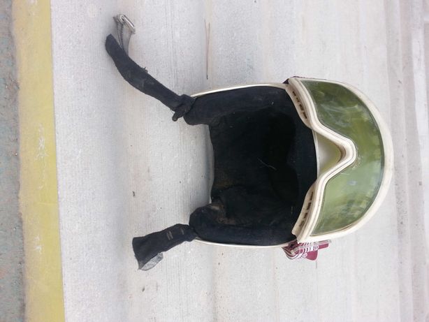Продаётся детский горнолыжный шлем CARRERA