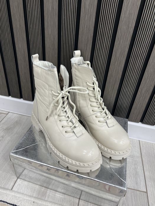 Кожаные сапоги (Натуралка польностью)