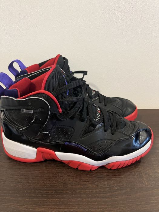 Adidasi Jordan nr 44