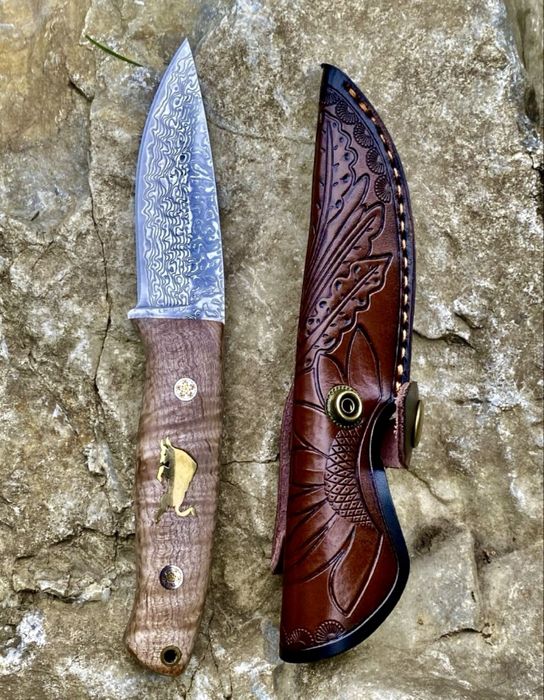 Cutit de vanatoare otel Damasc