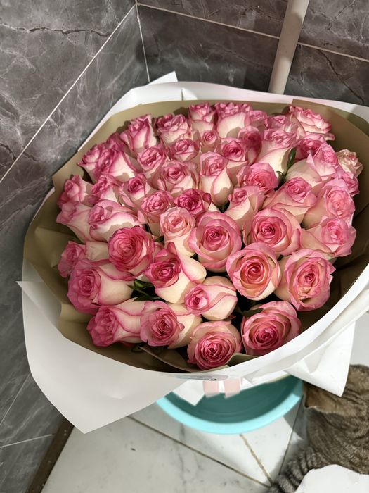 51 роза қазір түнде алынған свежий