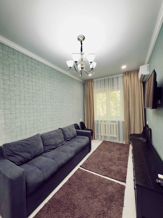 Буз 2 2/4/5 массив Ялангач ор-р Nora med клиника, Пойтахт автосалон !