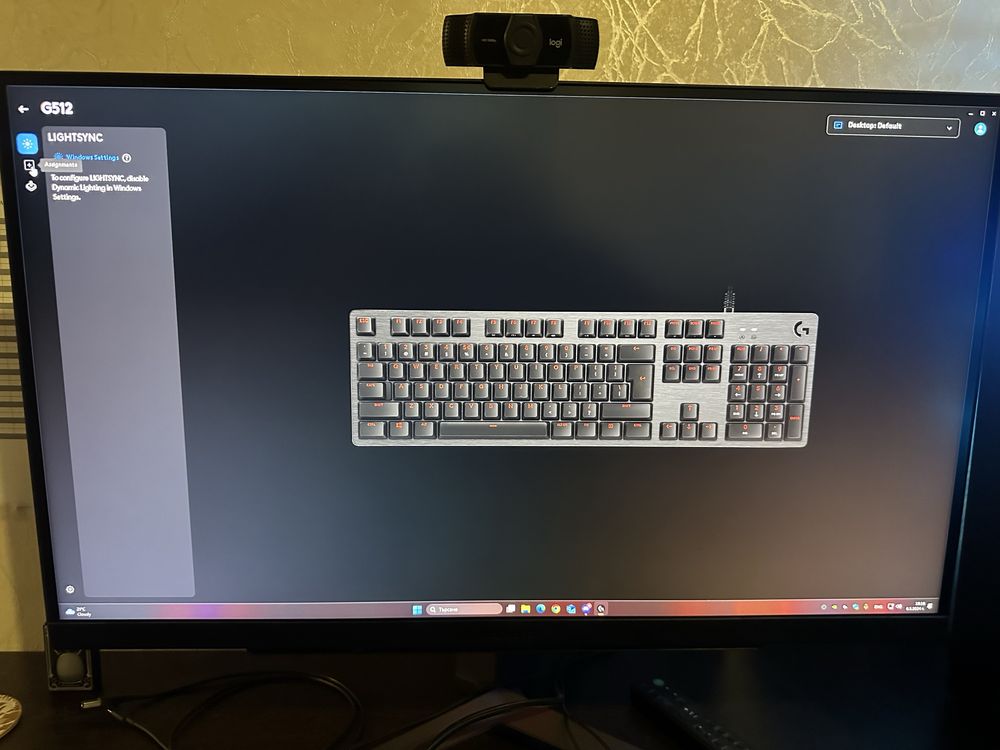 Геймърска клавиатура Logitech G512 Carbon RGB