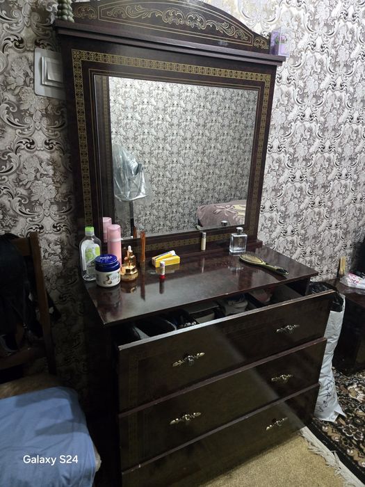 Продаётся комод.