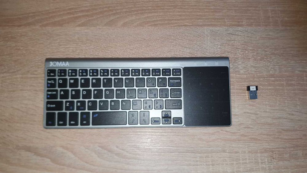 Tastatură wireless mini 2.4G/Bluetooth cu touchpad numeric
