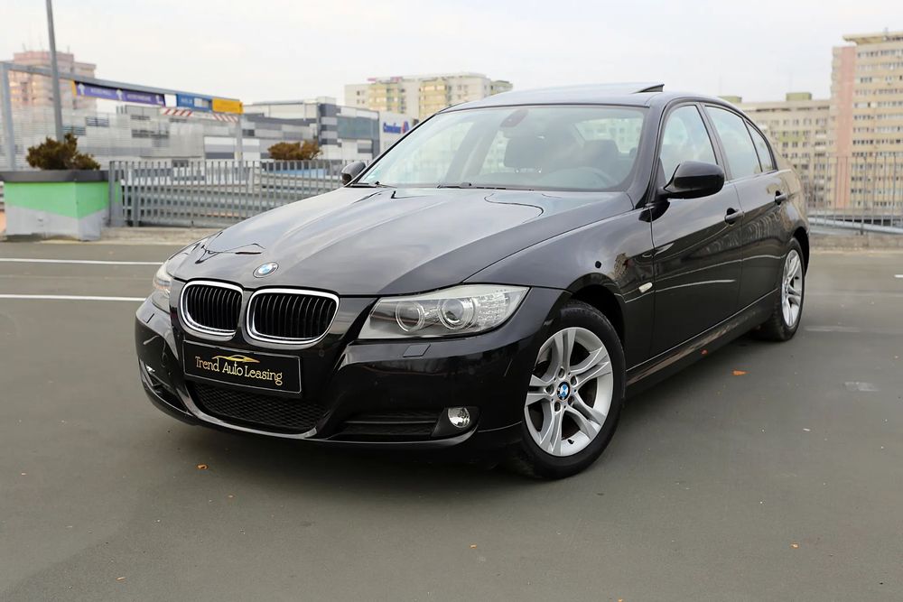BMW Seria 3 Rate Avans 0 / 320i Facelift 2010 Trapa Navi Xenon