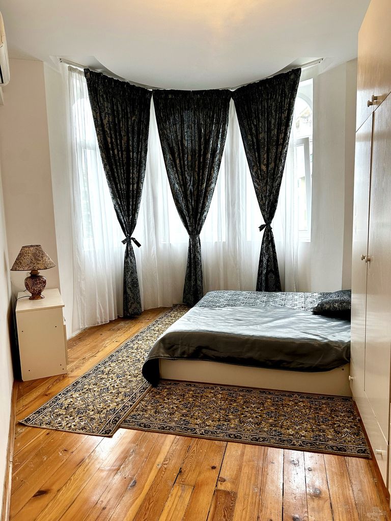 Продава се Тристаен апартамент в Асеновград - 90 кв.м за 1278 €/кв.м - Снимка #3