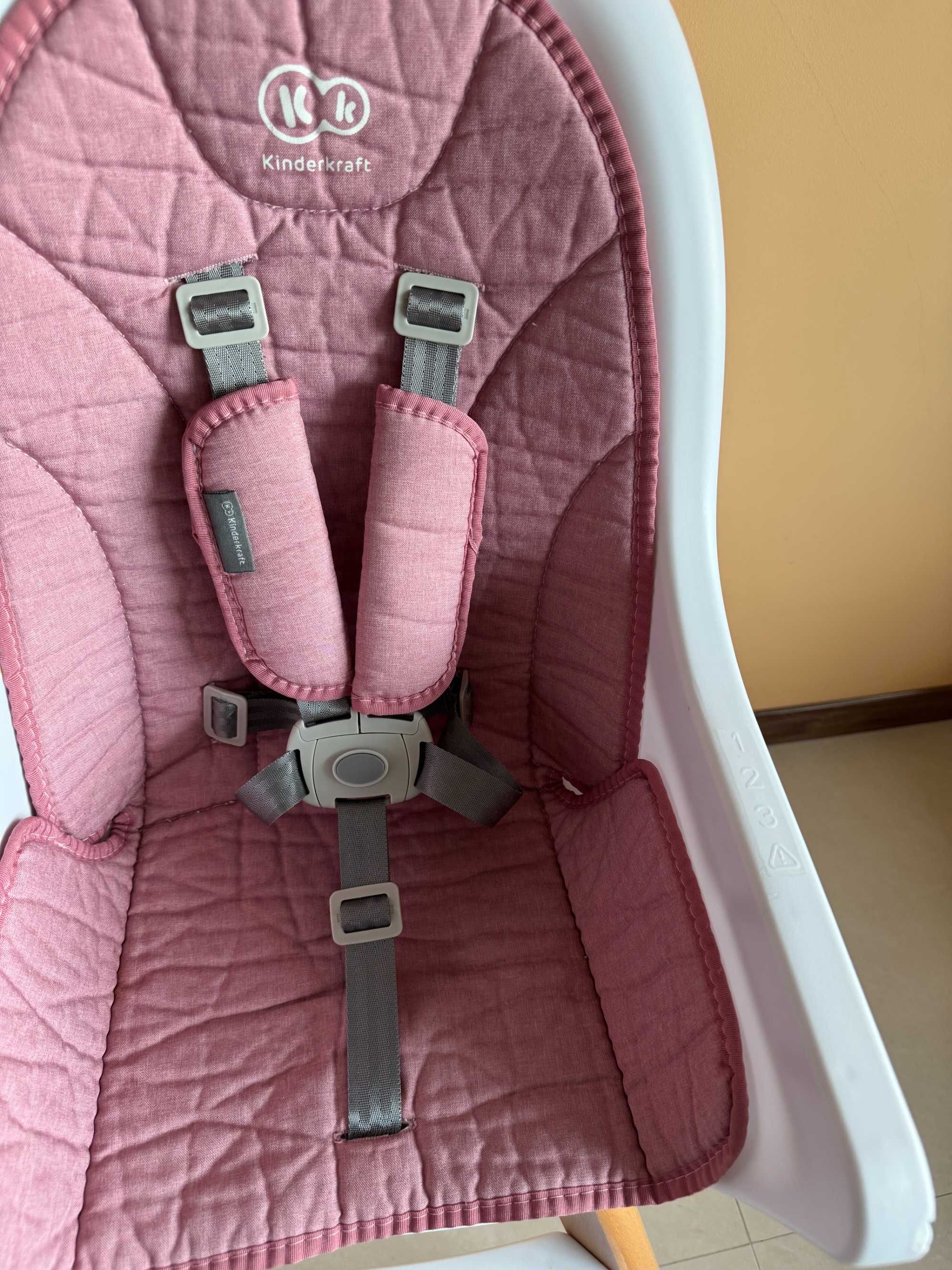 Столче за хранене 2 в 1 KinderKraft Tixi - Розово