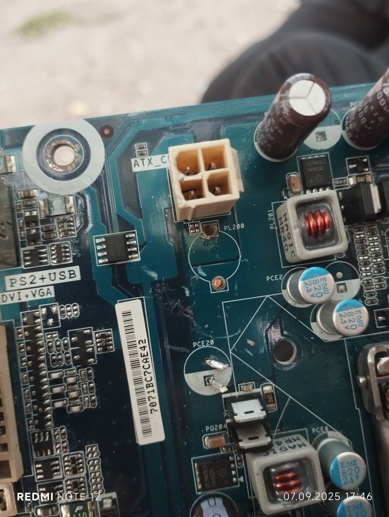 Мат плата Inel Desktop Board DH55PJ 1156 сокет ddr 3