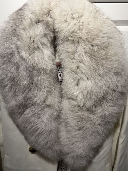 Ново бяло палто Elisabetta Franchi