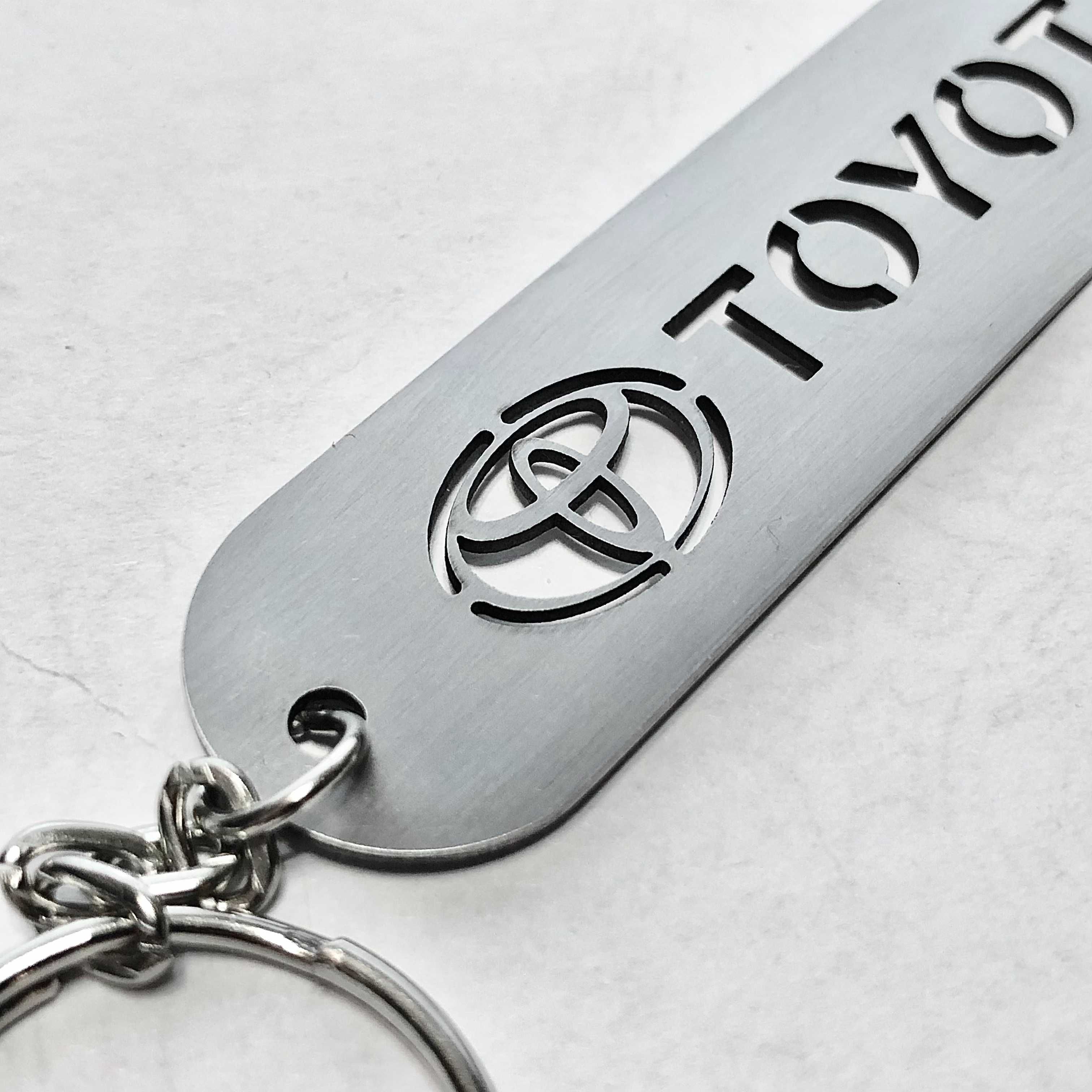 Toyota брелок на ключи