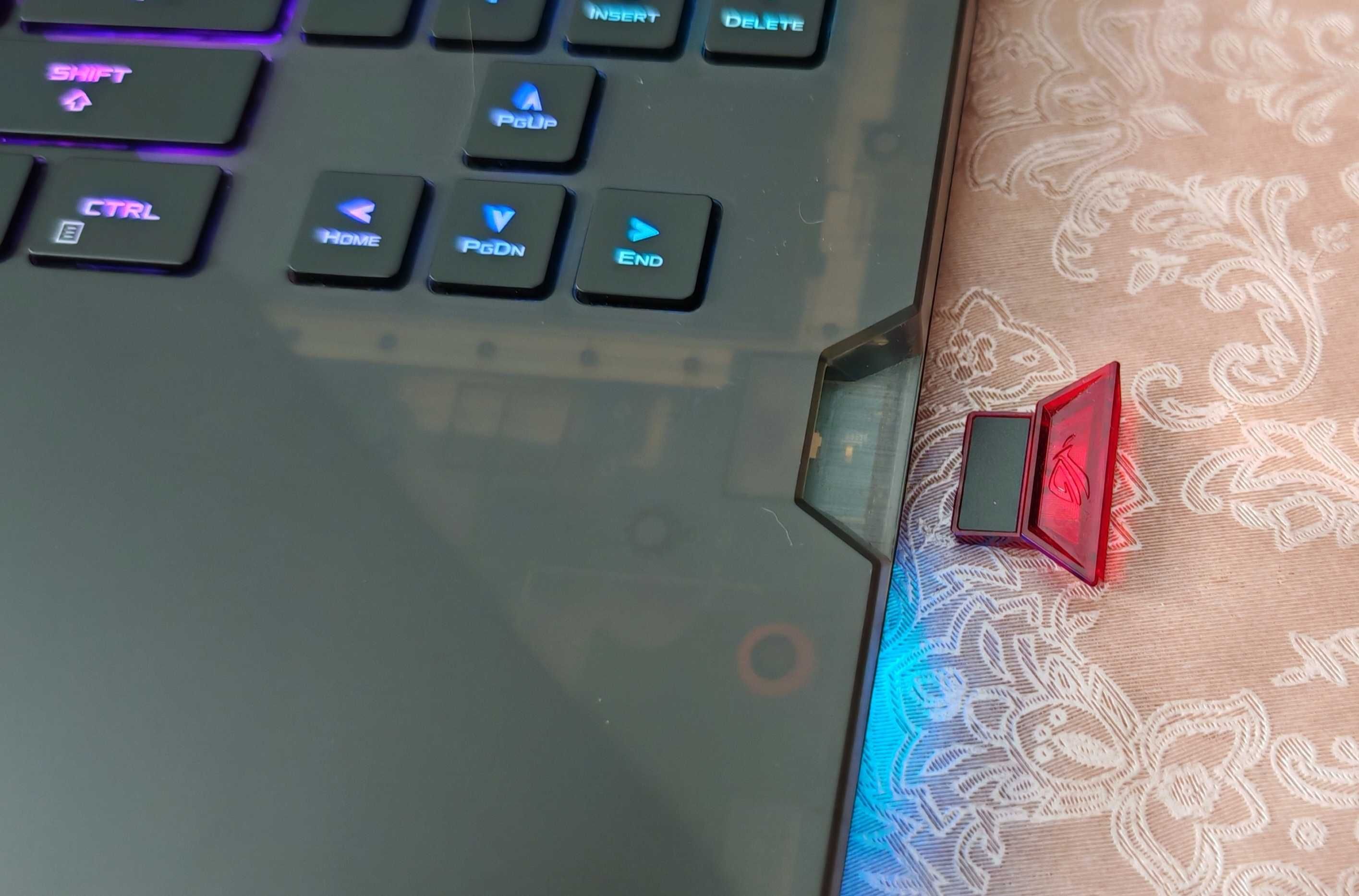 RTX 3080 16GB/Ryzen 9 5900HX/16GB RAM/512 SSD/17.3 165Hz/ASUS ROG SCAR