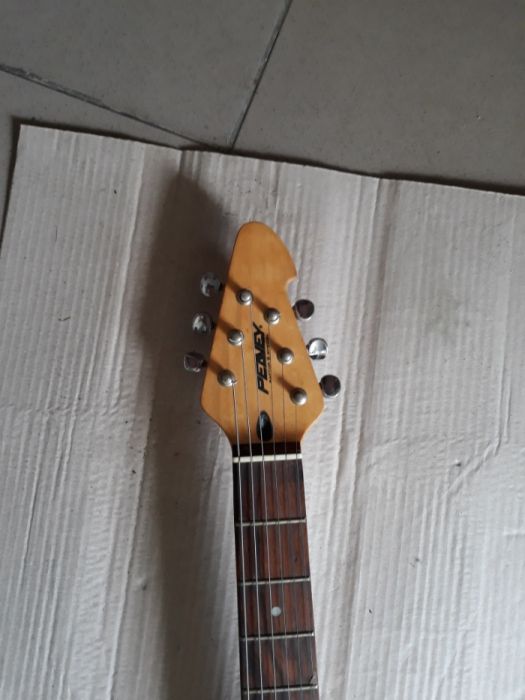 chitara electrica Peavey Raptor Special.