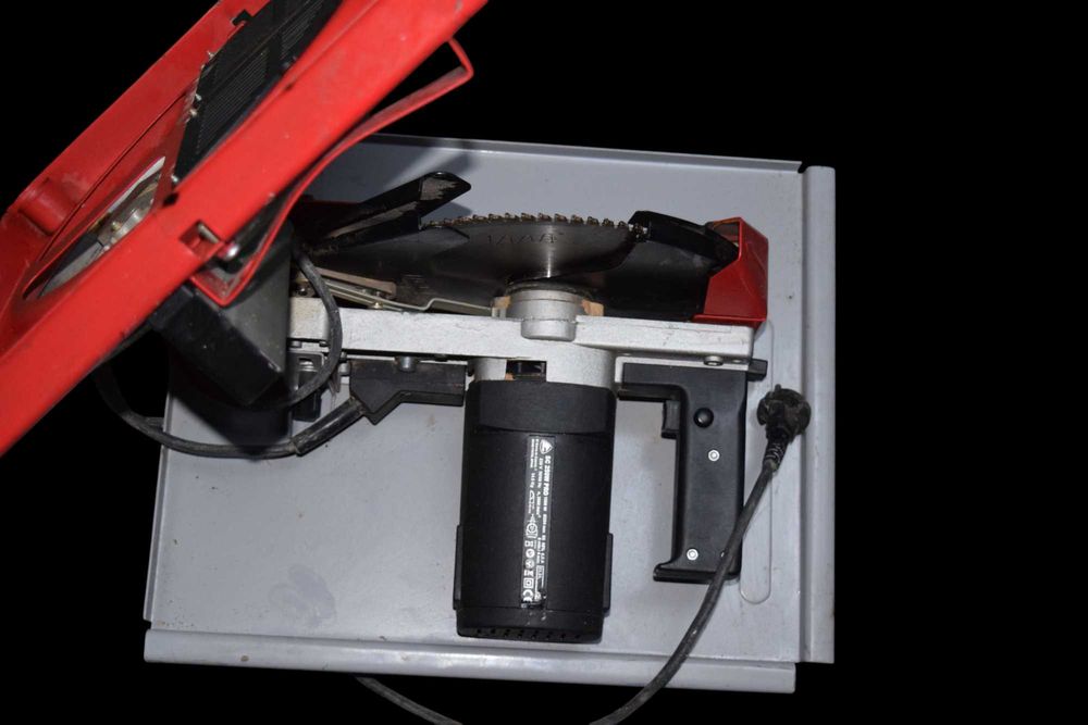 Ferăstrău Circular de Banc Stayer SC 250W PRO