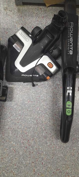 Aspirator Rowenta vertical model RH9172WO