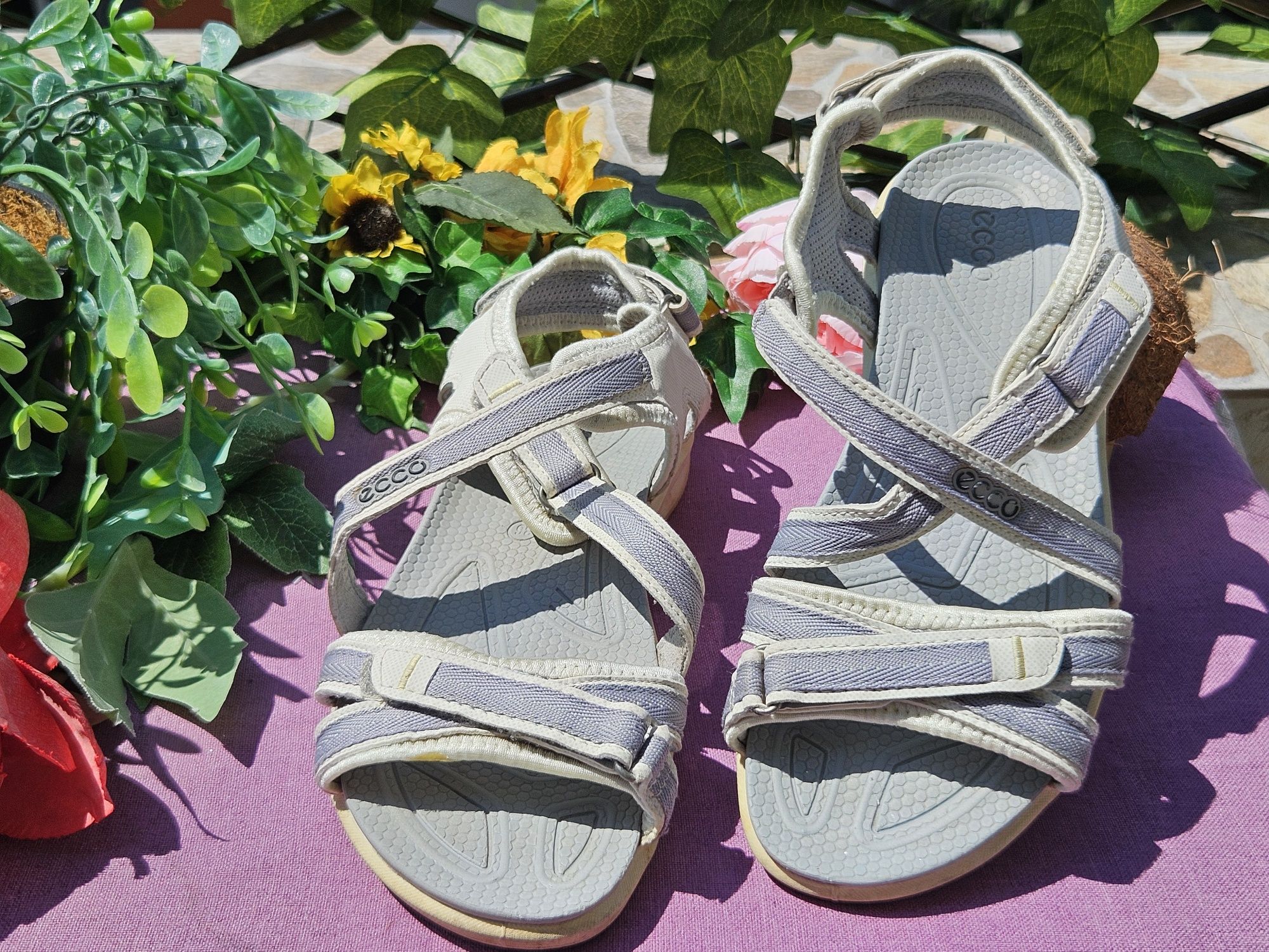Ecco оригинални сандали N36