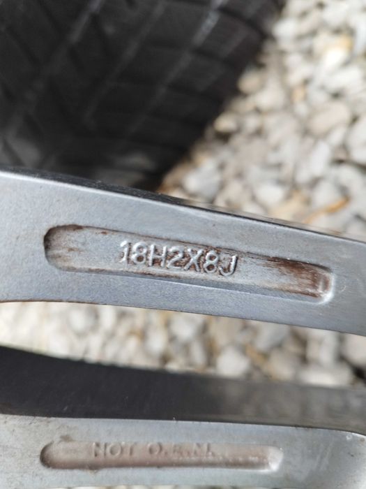 Джанти и зимни гуми 225/40/18Ауди,Шкода,Фолксваген 5.112 Audi,VW,Skoda