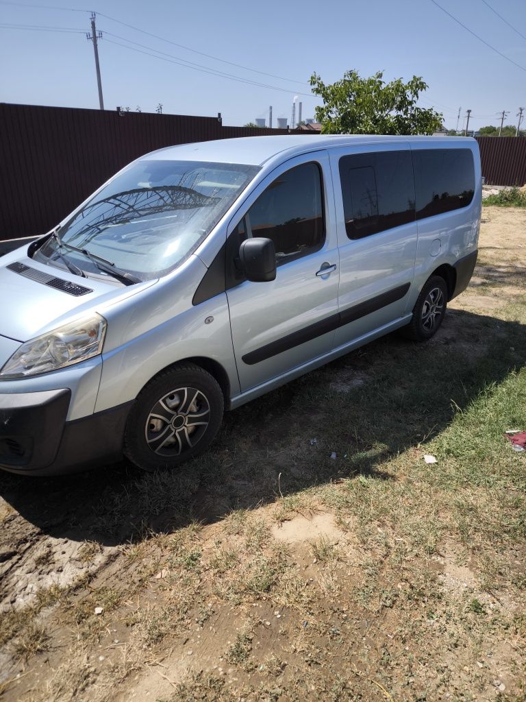 Peugeot expert 2009