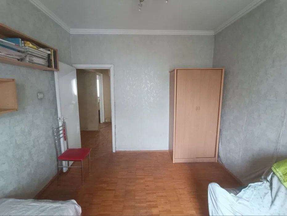 СРОЧНО Продаётся 3-х комнатная квартира в Сергели 7