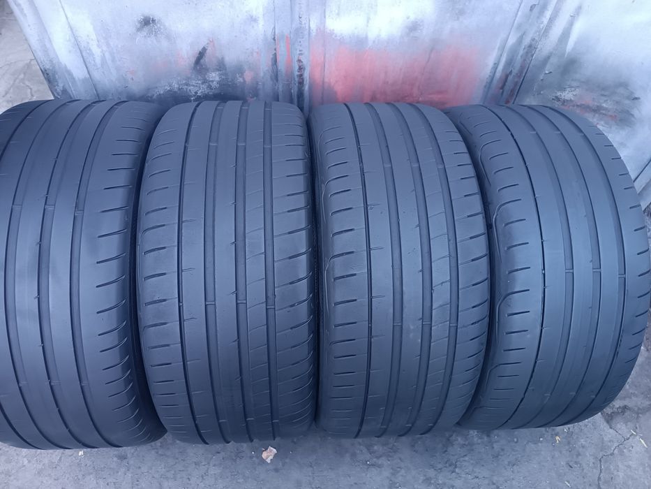 255/35/20 Goodyear Дот 0322