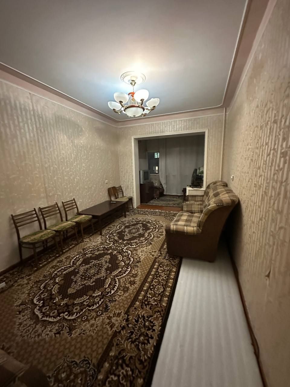 Срочно продам юнусобод 14 2/3/4 Бал 2/6 состояние нормальное