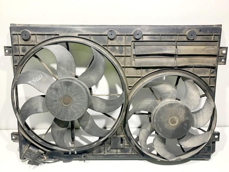 Electroventilator Volkswagen Passat B6 3C (2005-2010) 2.0 tdi; 1.6 tdi CBA; CAY; CBZ 1K0121205AD