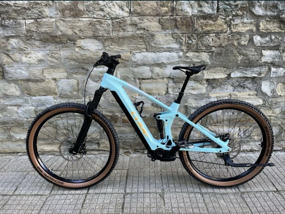CUBE STEREO HYBRID 140 RACE( 2024година) електрически
