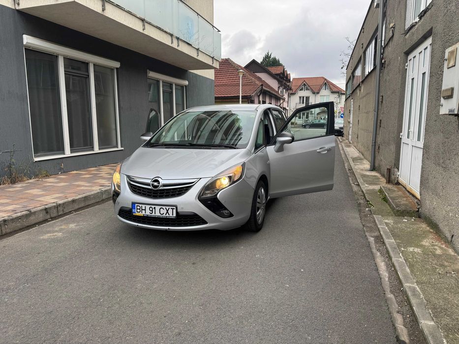 OPEL ZAFIRA TOURER – 2.0 CDTI / 165 CP – Automata– 7 Locuri