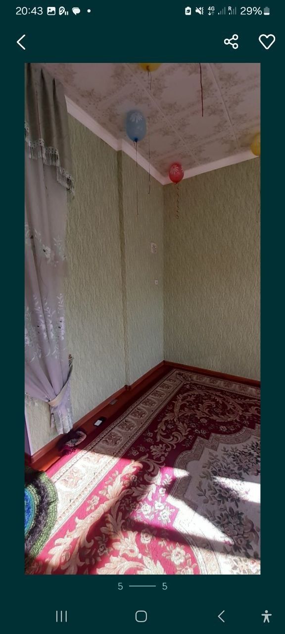 Hovli sotiladi 5 sotix 4 xonali,  ikkilamchiga yuq