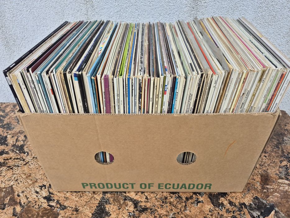 Vând 100 Discuri Vinil colectie muzica clasica pentru pick Up 33RTM