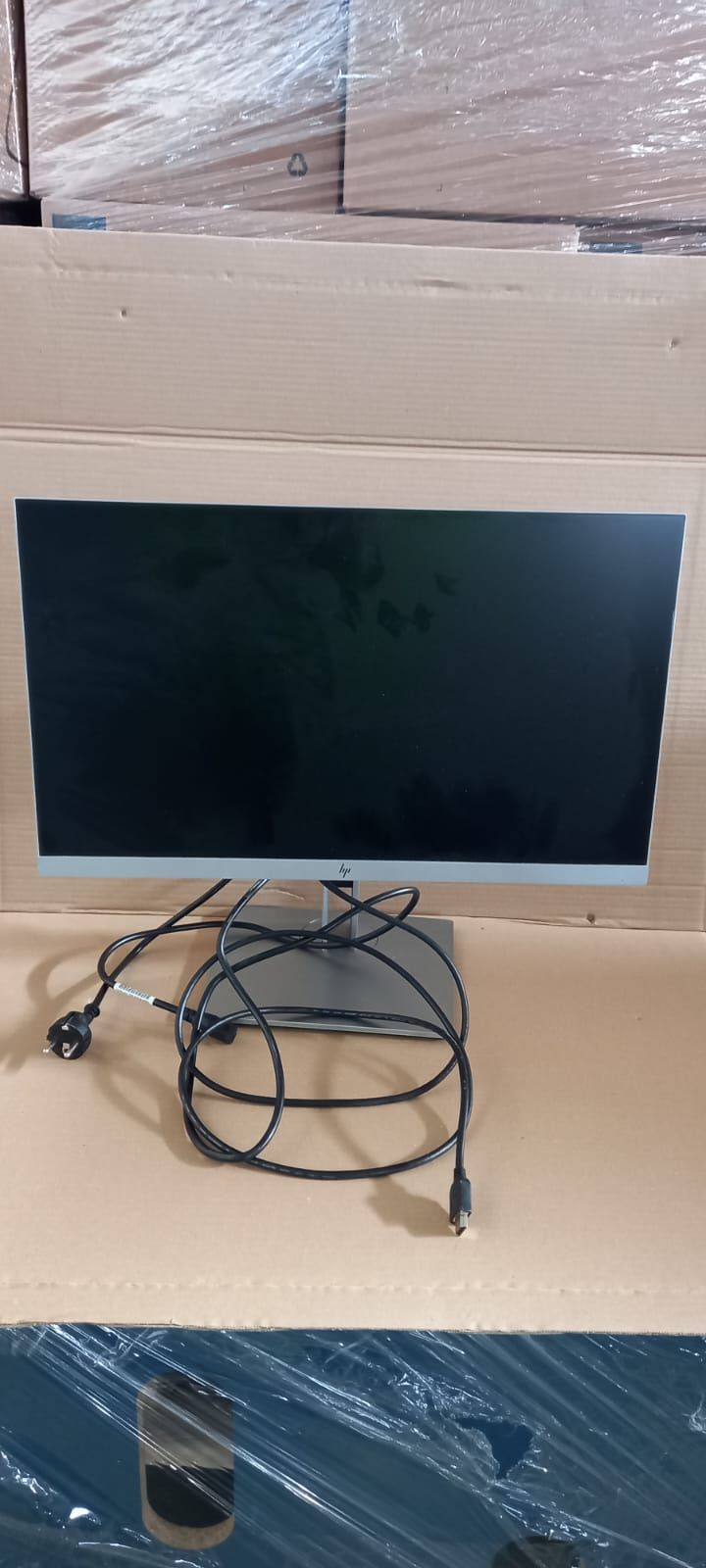 Monitoare HP , Foarte puțin Utilizate , Cablu Alimentare și HDMI