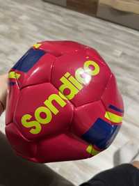 Футболна топка Sondico