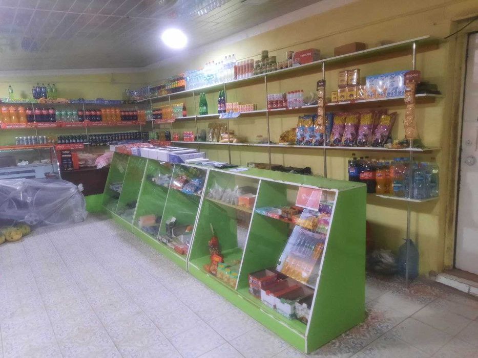 Срочно продаётся дом с магазином