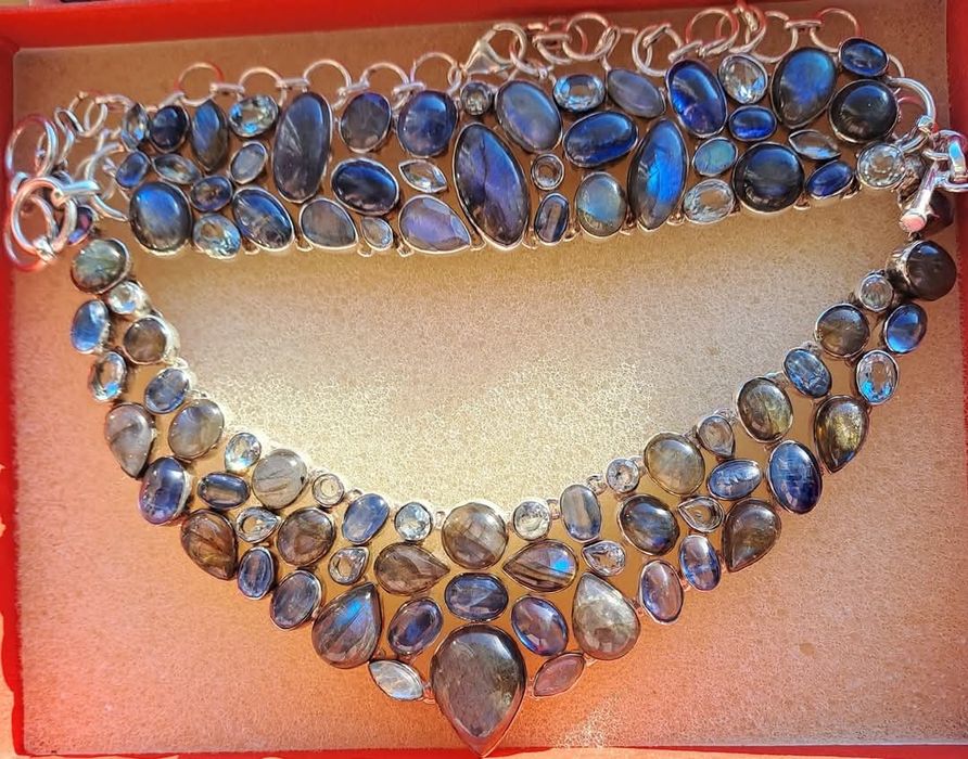 Set masiv,colier si bratara cu labradorit!!