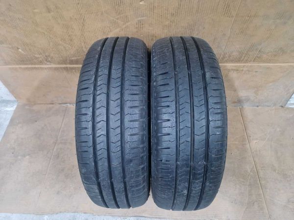 2 Nexen R15C 215/70
летни бусови гуми DOT2016