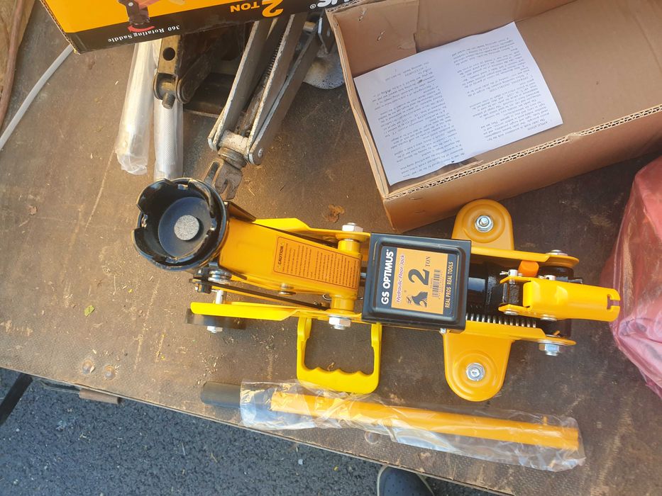 Cric hidraulic 2T-auto